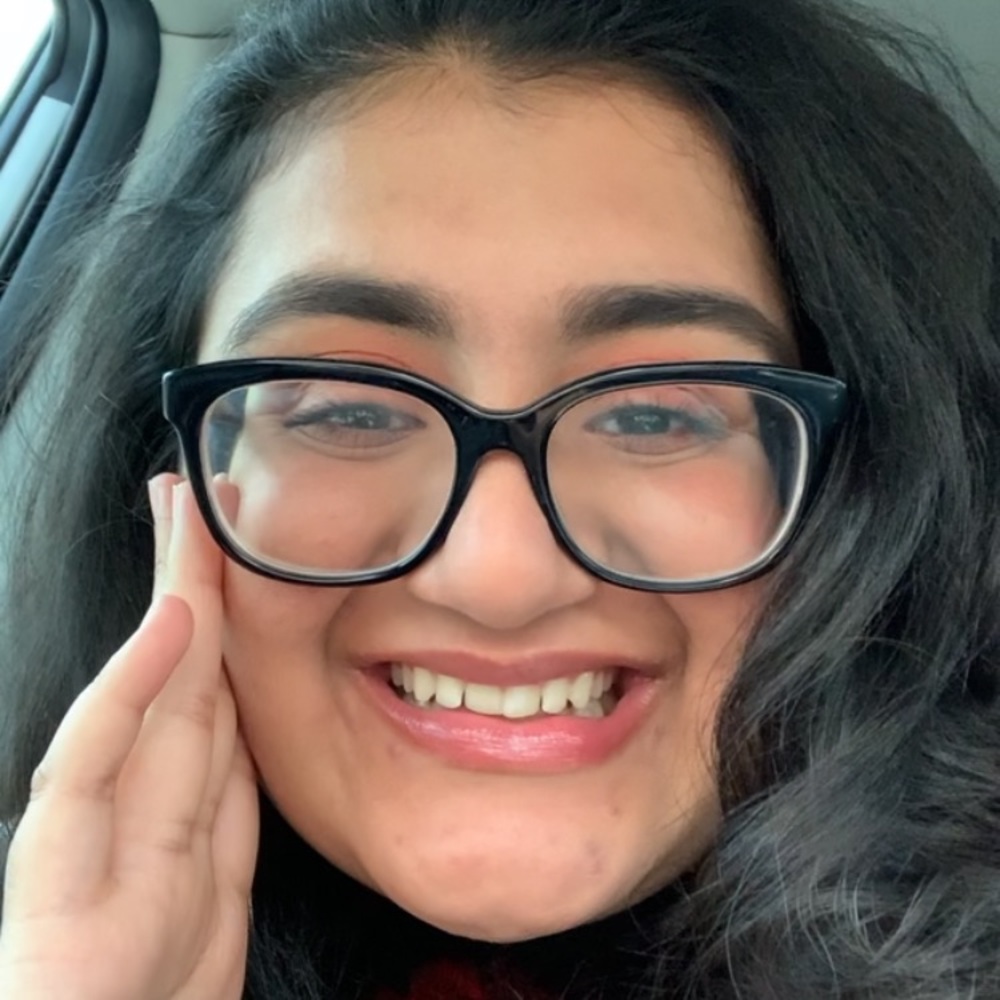 Meet your Posher, Sakina